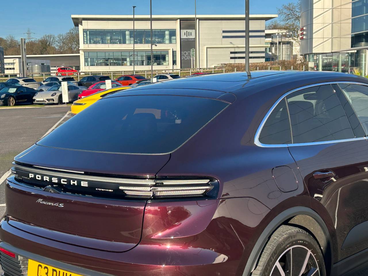 Used Porsche Macan 2025 for sale - 77124803: Photo 16