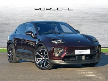 Used Porsche Macan 2025 for sale - 77124803: Photo