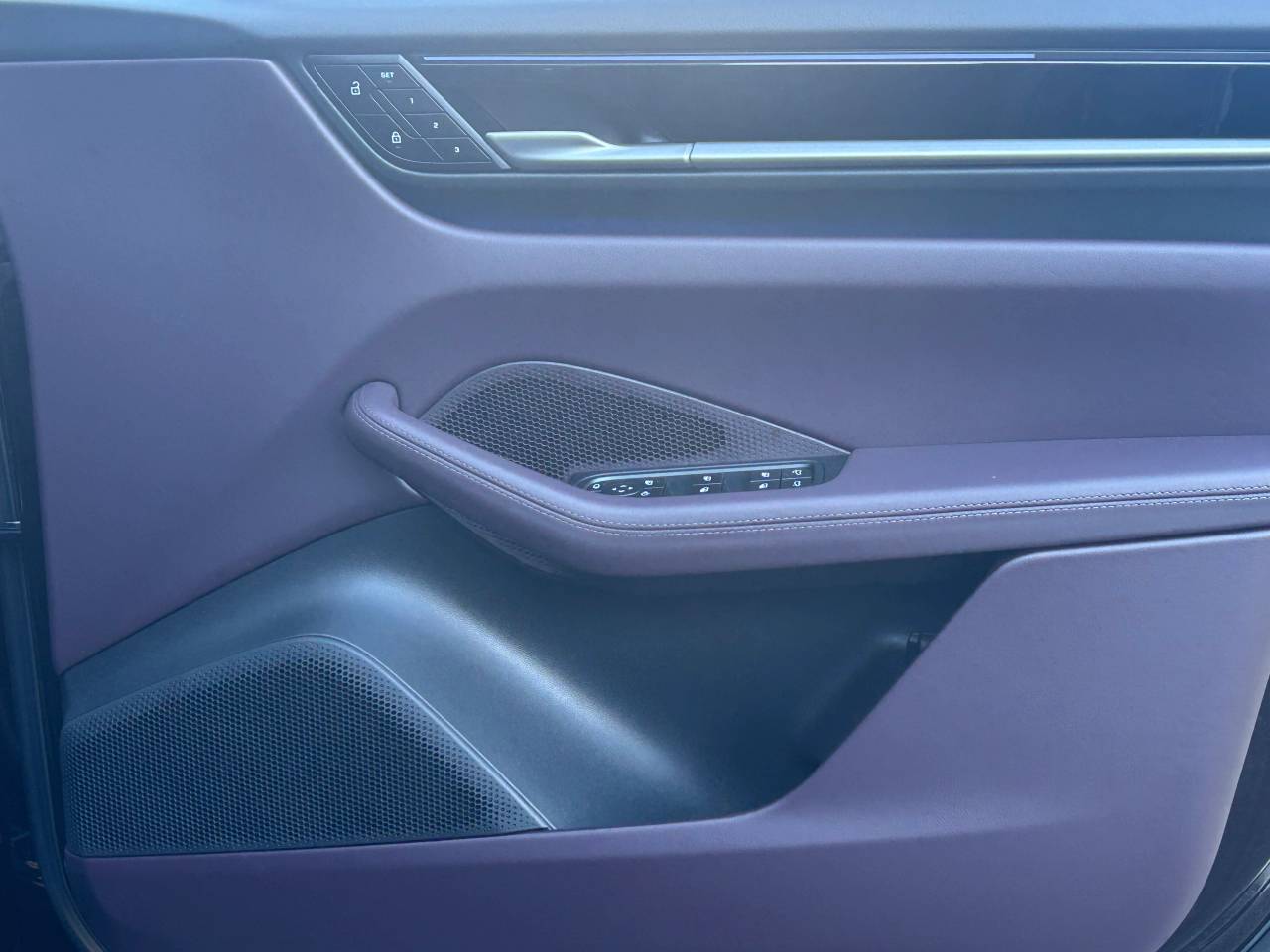 Used Porsche Macan 2025 for sale - 77124803: Photo 34