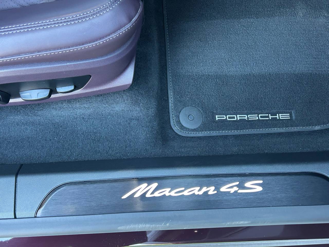 Used Porsche Macan 2025 for sale - 77124803: Photo 38