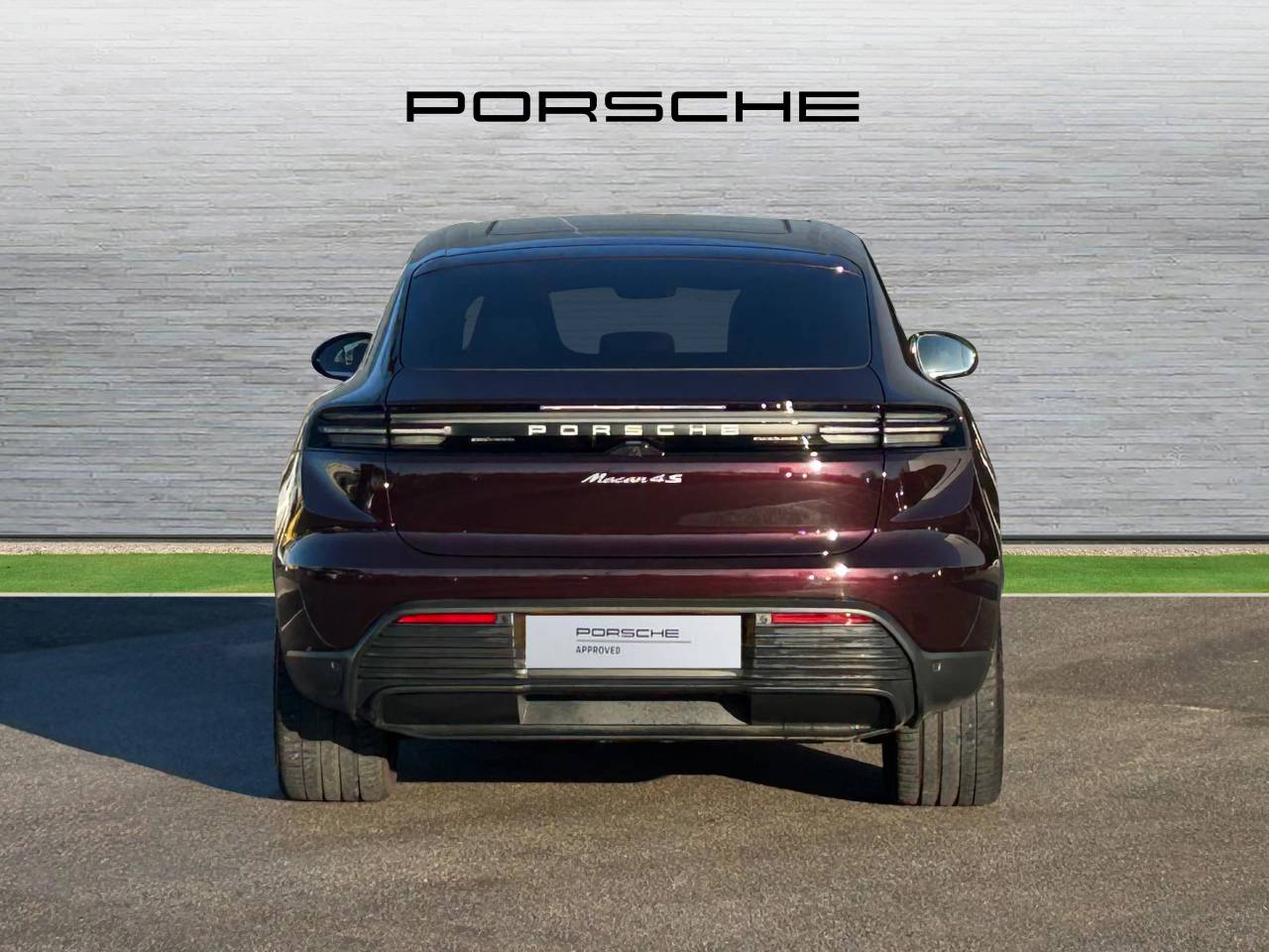 Used Porsche Macan 2025 for sale - 77124803: Photo 8