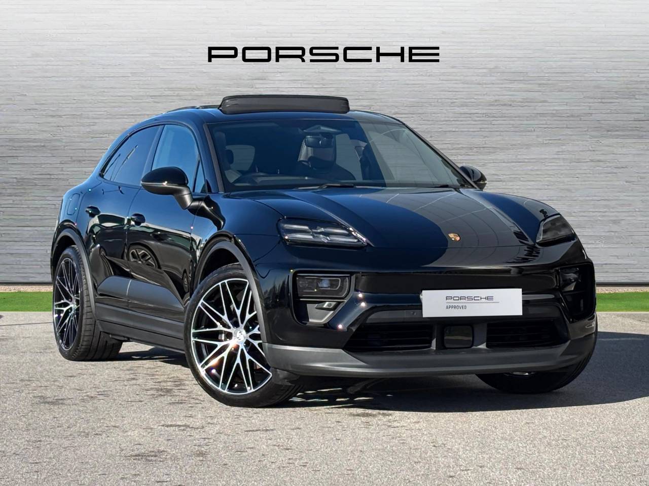 Used Porsche Macan 2025 for sale - 77565373: Photo 33