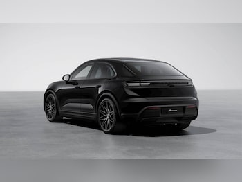 Used Porsche Macan 2025 for sale - 77565373: Photo