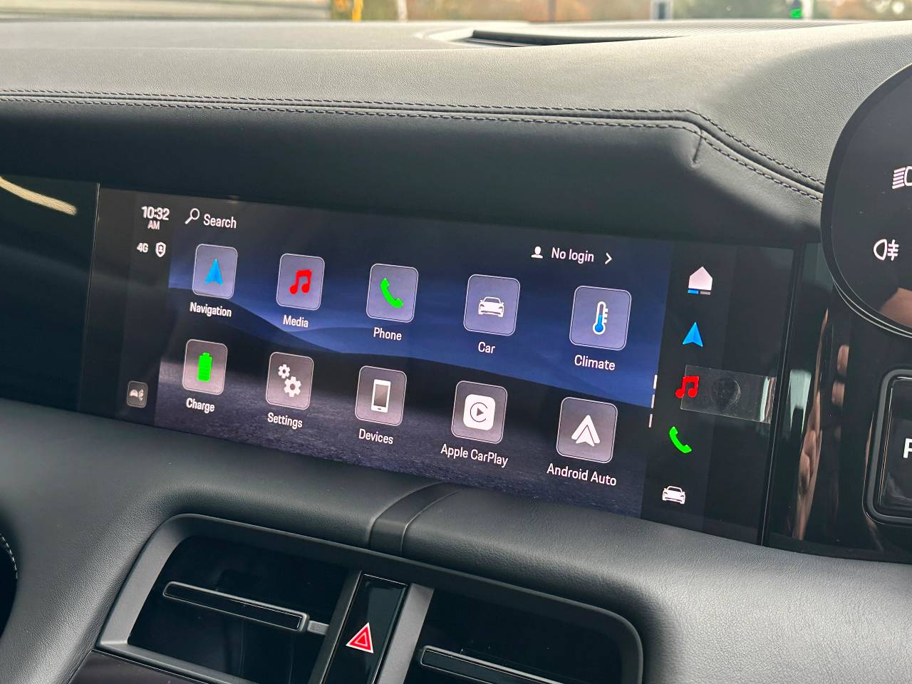 Used Porsche Taycan 2025 for sale - 77176610: Photo 42