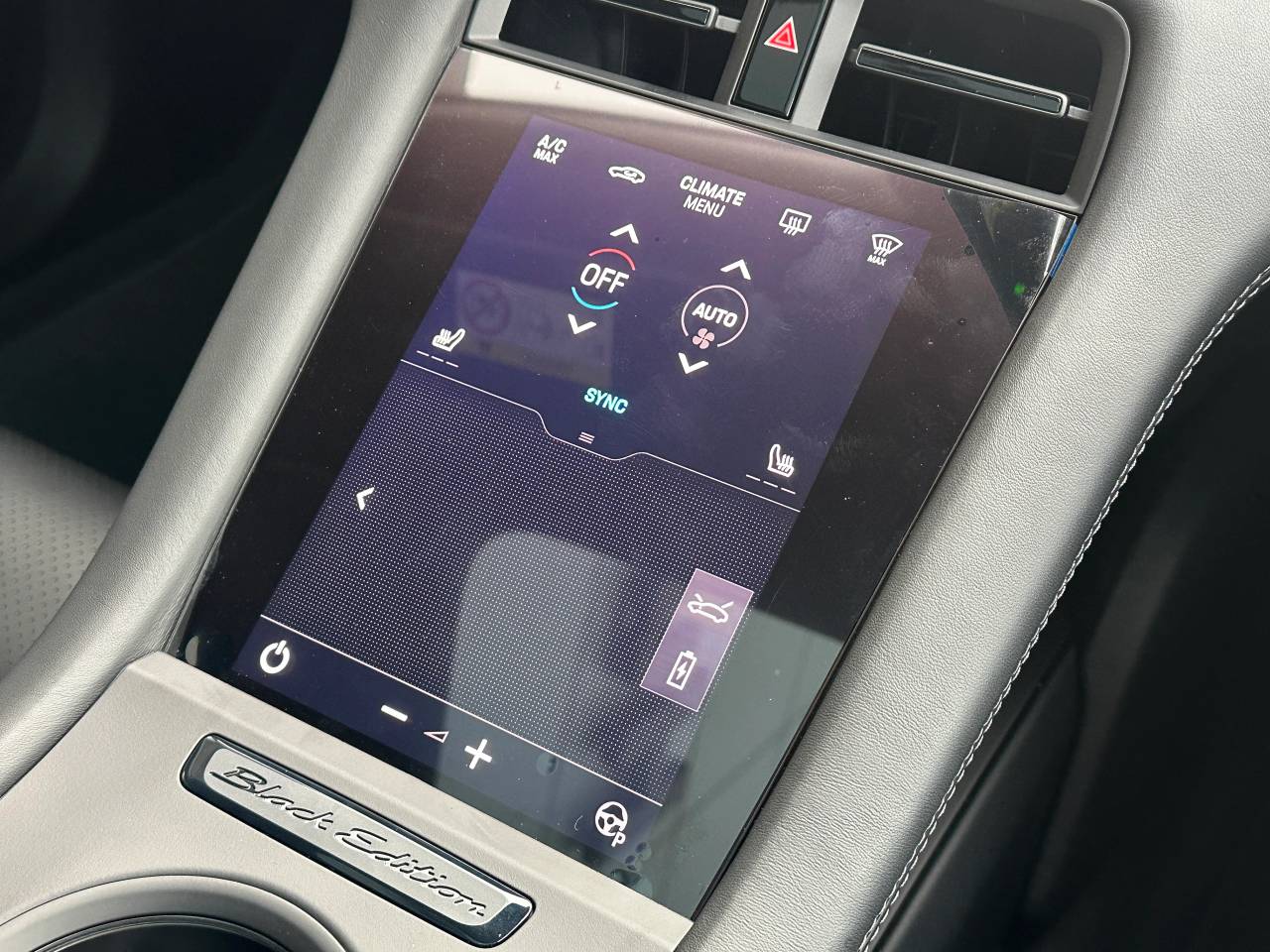 Used Porsche Taycan 2025 for sale - 77176610: Photo 48