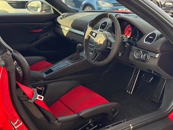 Used Porsche Other 2024 for sale - 76848979: Photo