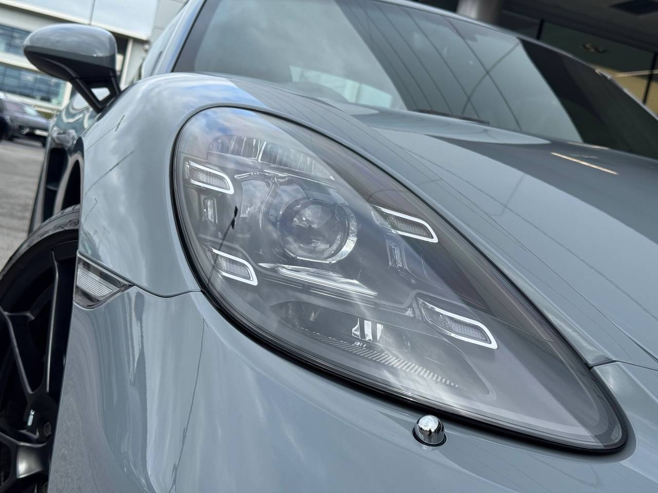 Used Porsche Cayman 2023 for sale - 77926885: Photo 11
