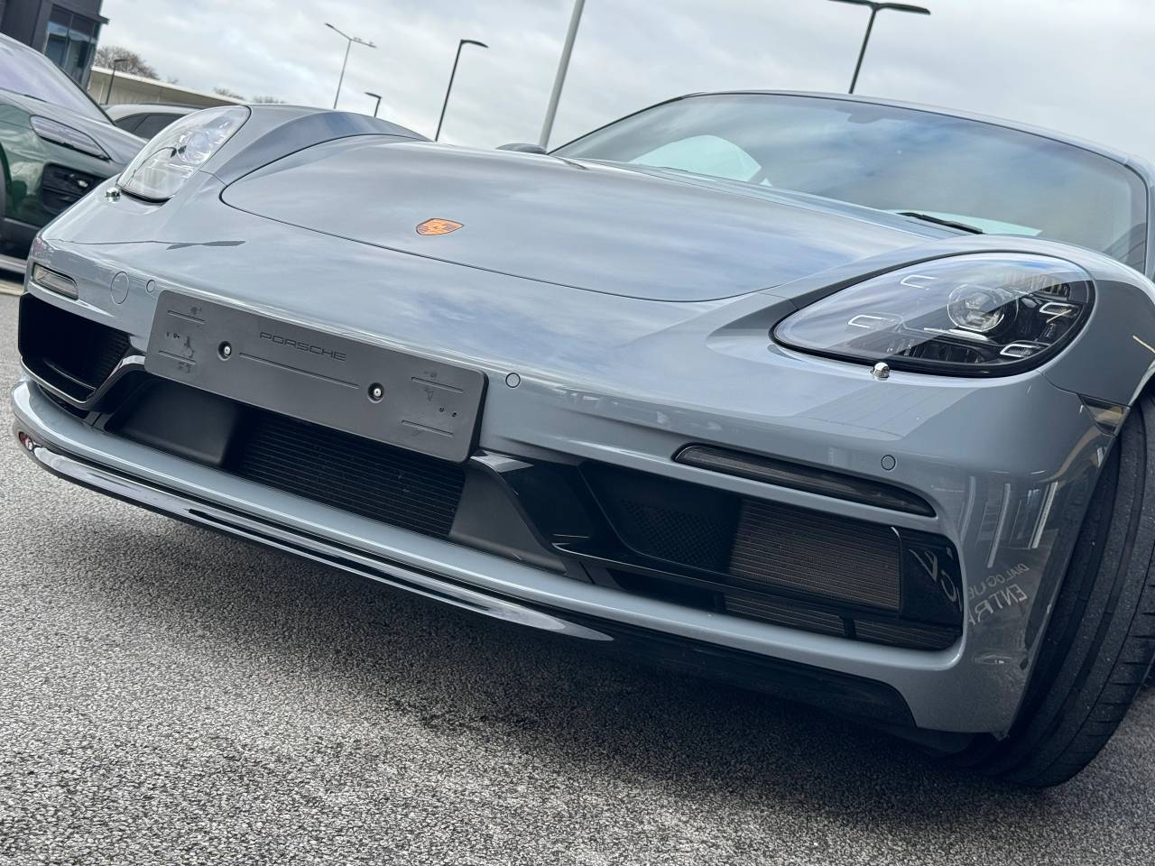 Used Porsche Cayman 2023 for sale - 77926885: Photo 13