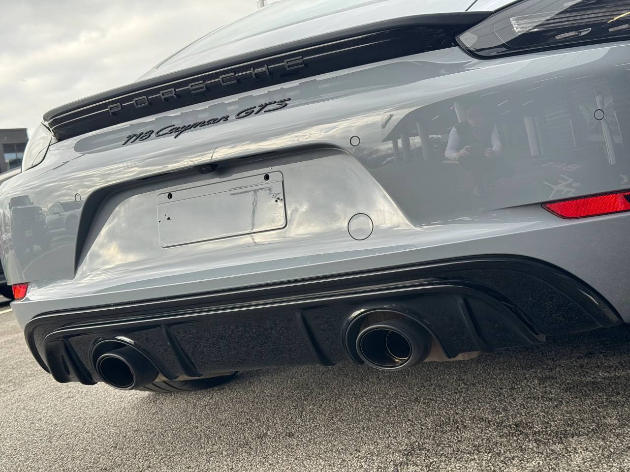 Used Porsche Cayman 2023 for sale - 77926885: Photo 14