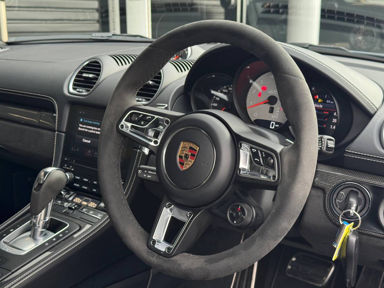 Used Porsche Cayman 2023 for sale - 77926885: Photo 22