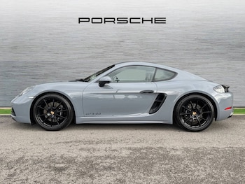 Used Porsche Cayman 2023 for sale - 77926885: Photo