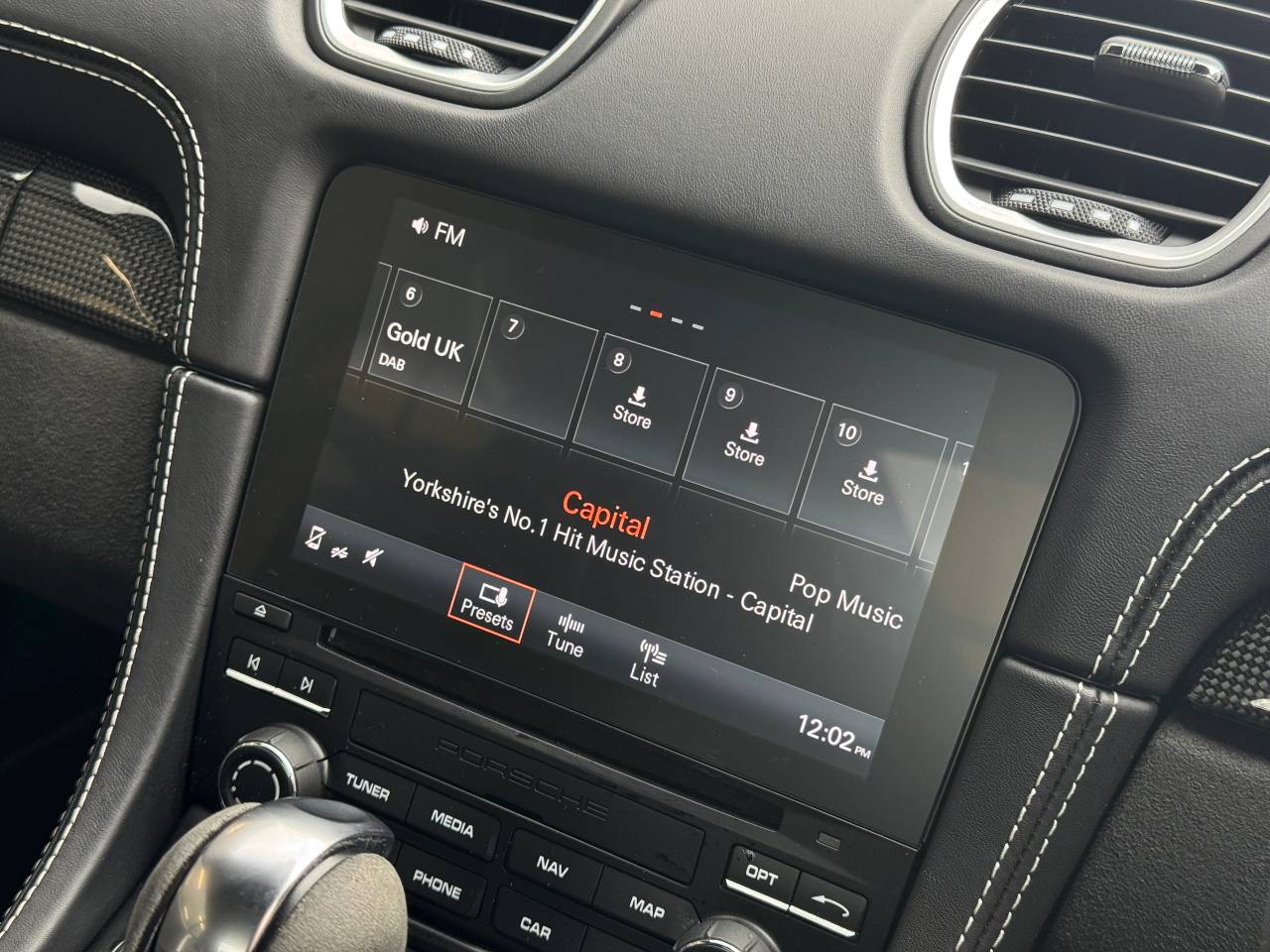 Used Porsche Cayman 2023 for sale - 77926885: Photo 35