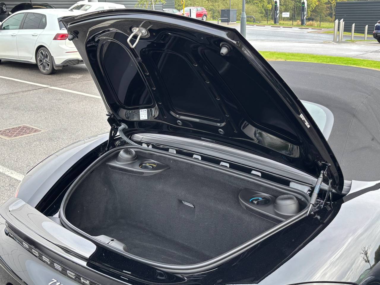 Used Porsche Boxster 2018 for sale - 76216688: Photo 14