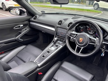 Used Porsche Boxster 2018 for sale - 76216688: Photo 4