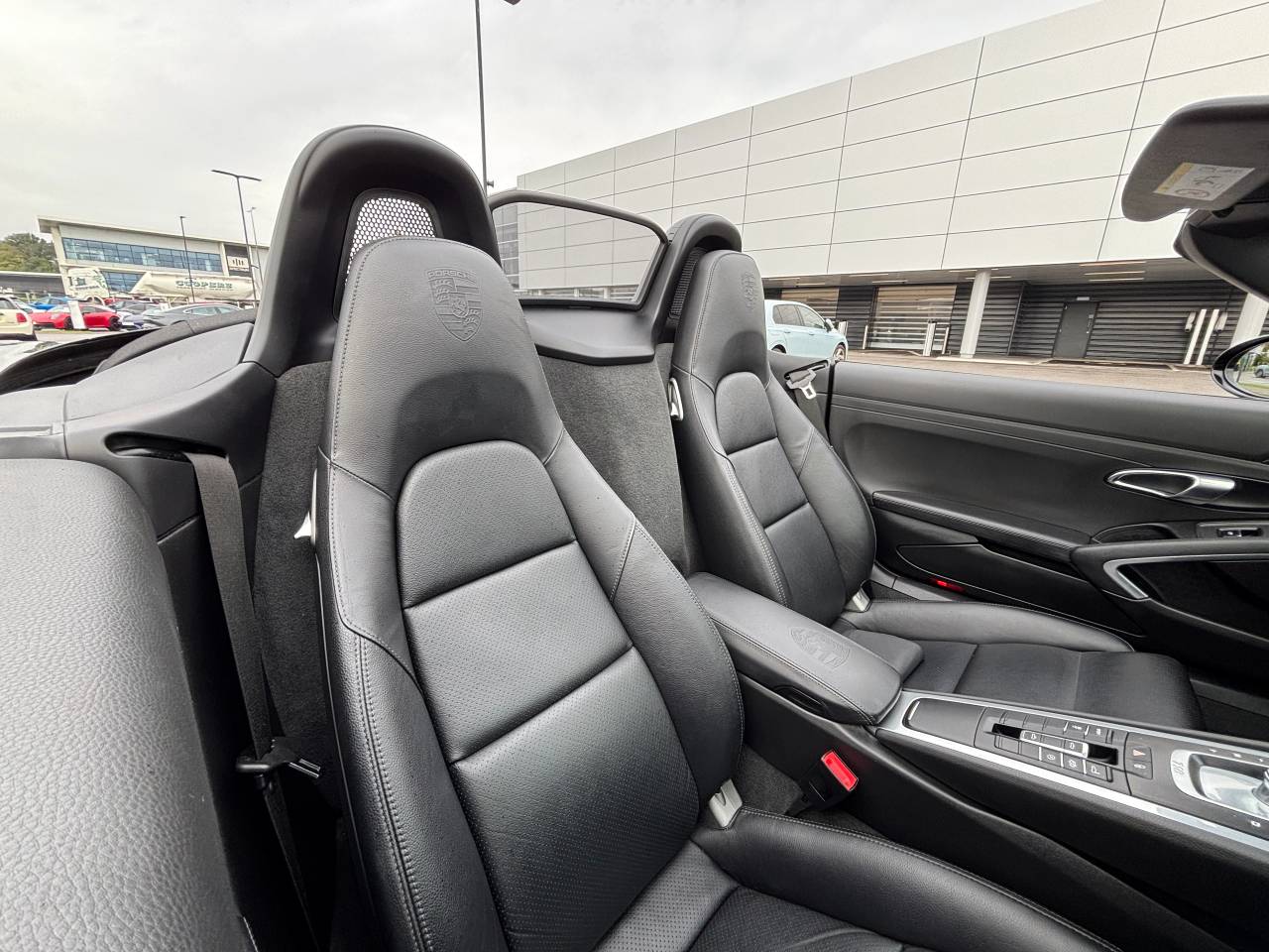 Used Porsche Boxster 2018 for sale - 76216688: Photo 5