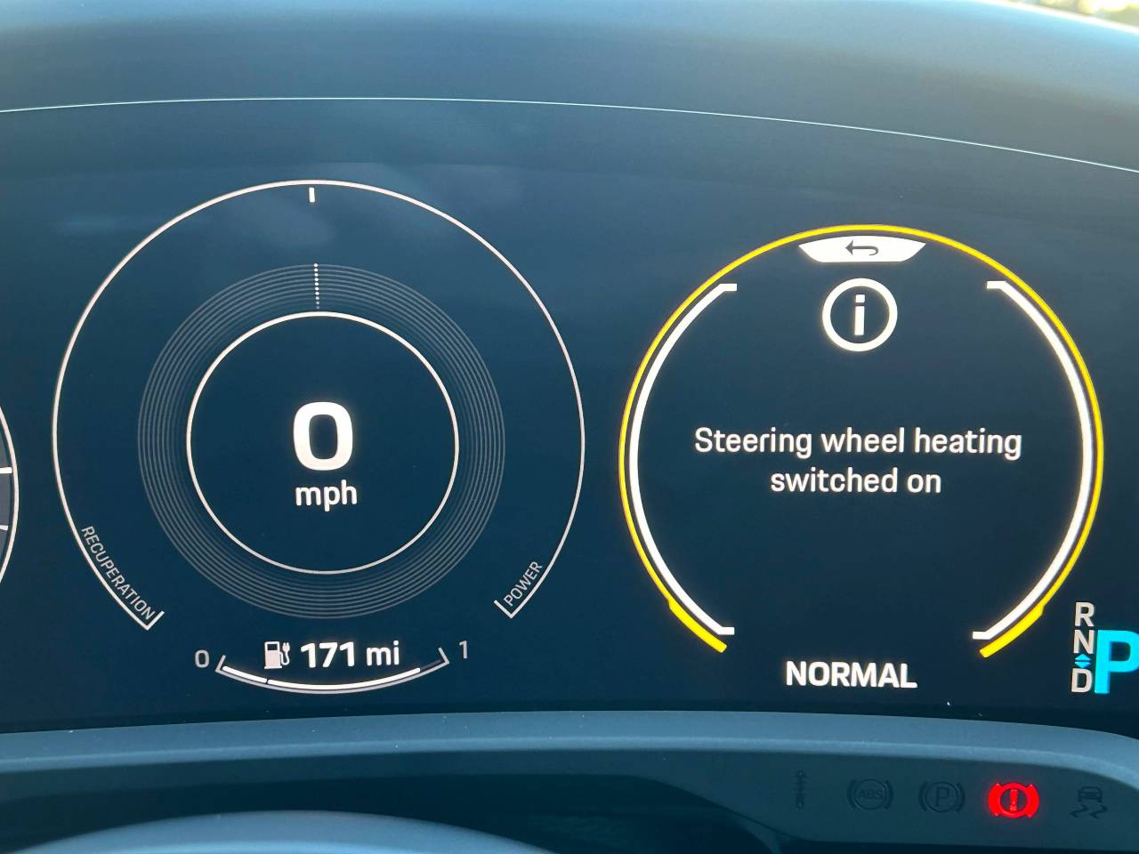 Used Porsche Taycan 2023 for sale - 77177551: Photo 33