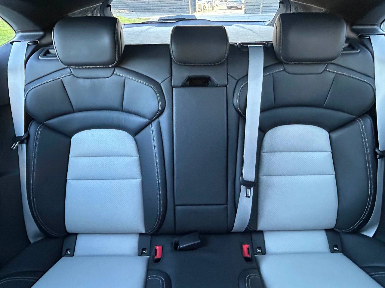 Used Porsche Taycan 2023 for sale - 77177551: Photo 39