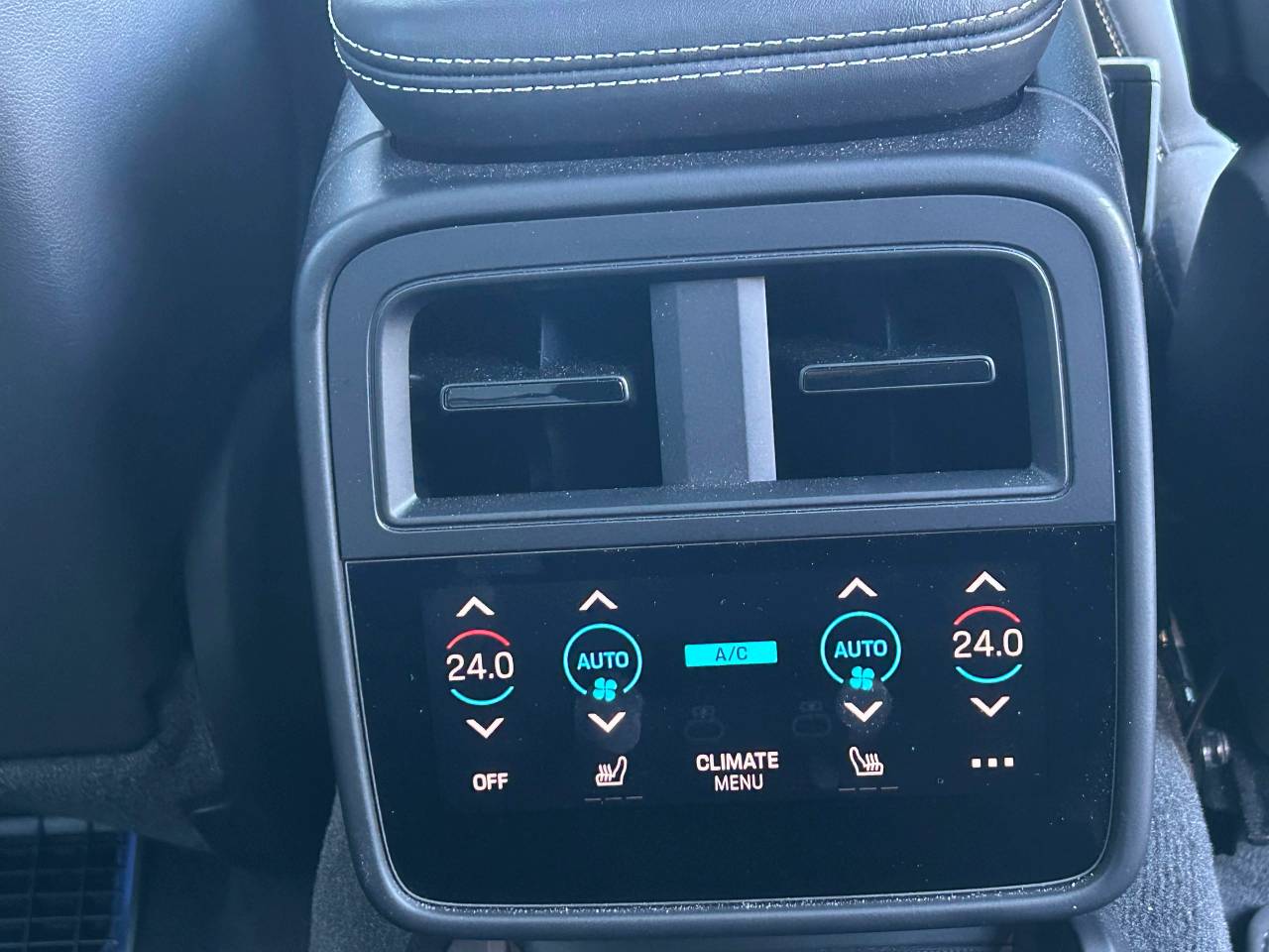 Used Porsche Taycan 2023 for sale - 77177551: Photo 42