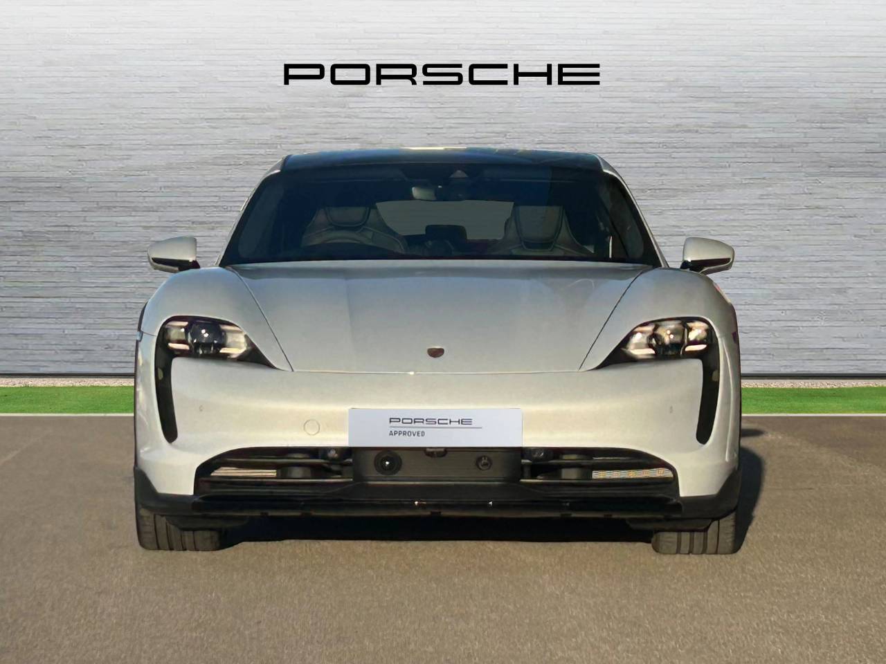 Used Porsche Taycan 2023 for sale - 77177551: Photo 6