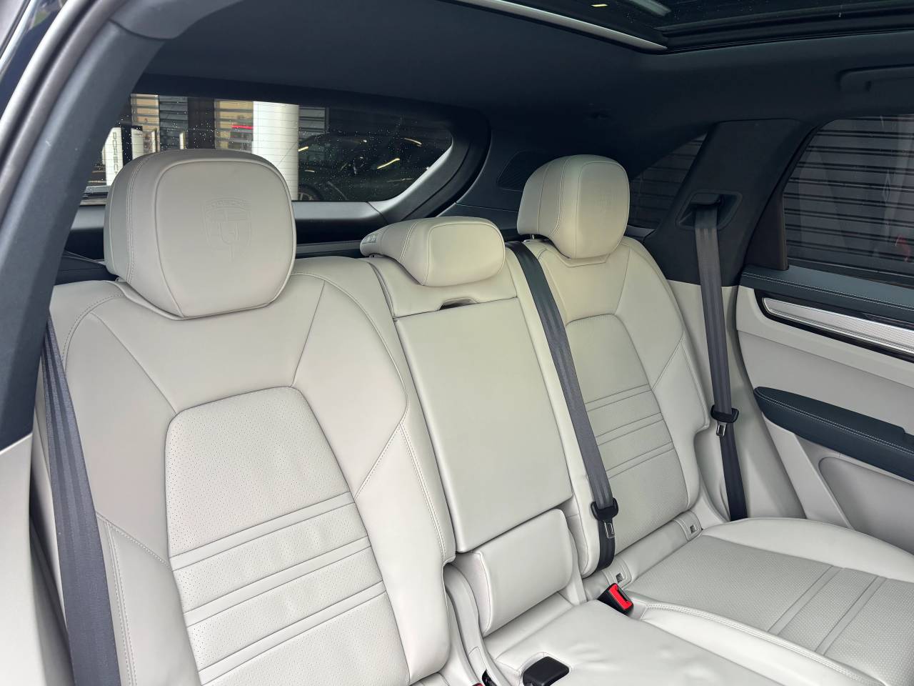 Used Porsche Cayenne 2022 for sale - 76670995: Photo 23