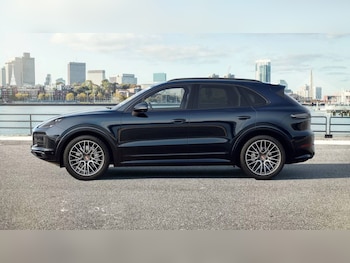 Used Porsche Cayenne 2022 for sale - 76670995: Photo