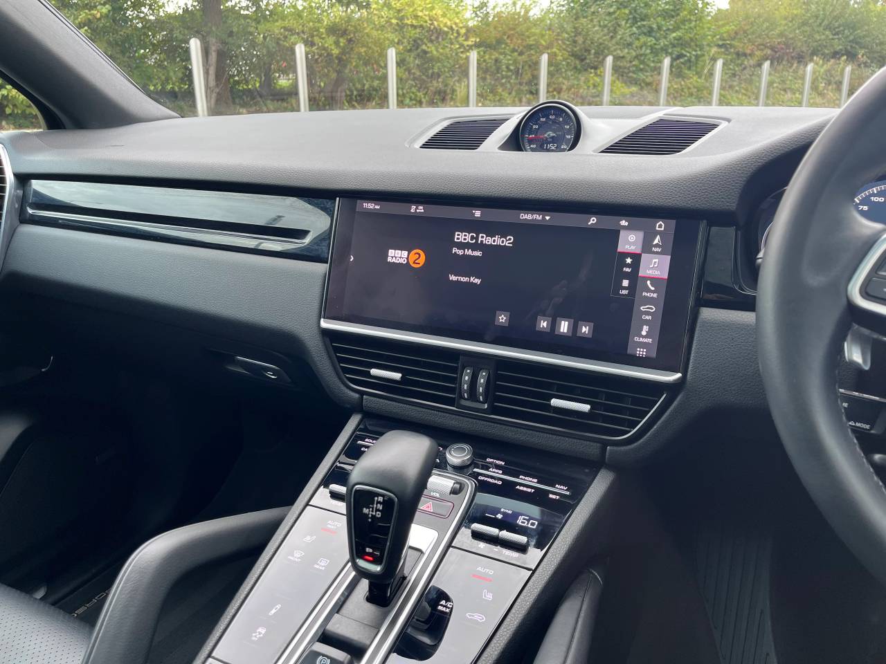 Used Porsche Cayenne 2020 for sale - 77177001: Photo 21