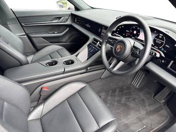 Used Porsche Taycan 2022 for sale - 78966982: Photo