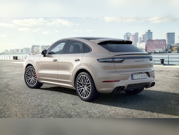 Used Porsche Cayenne 2023 for sale - 76389715: Photo