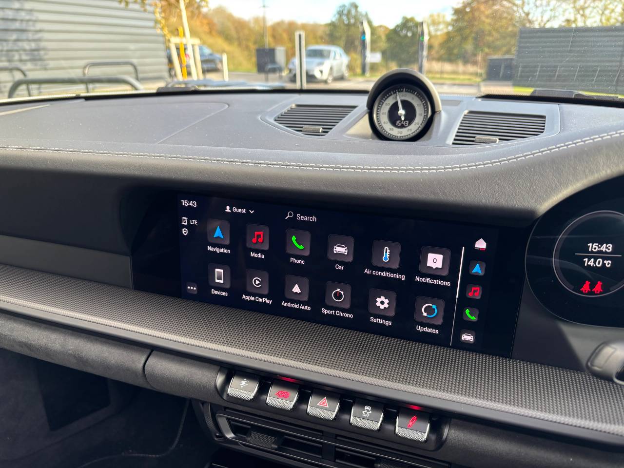 Used Porsche 911 2024 for sale - 76372401: Photo 30