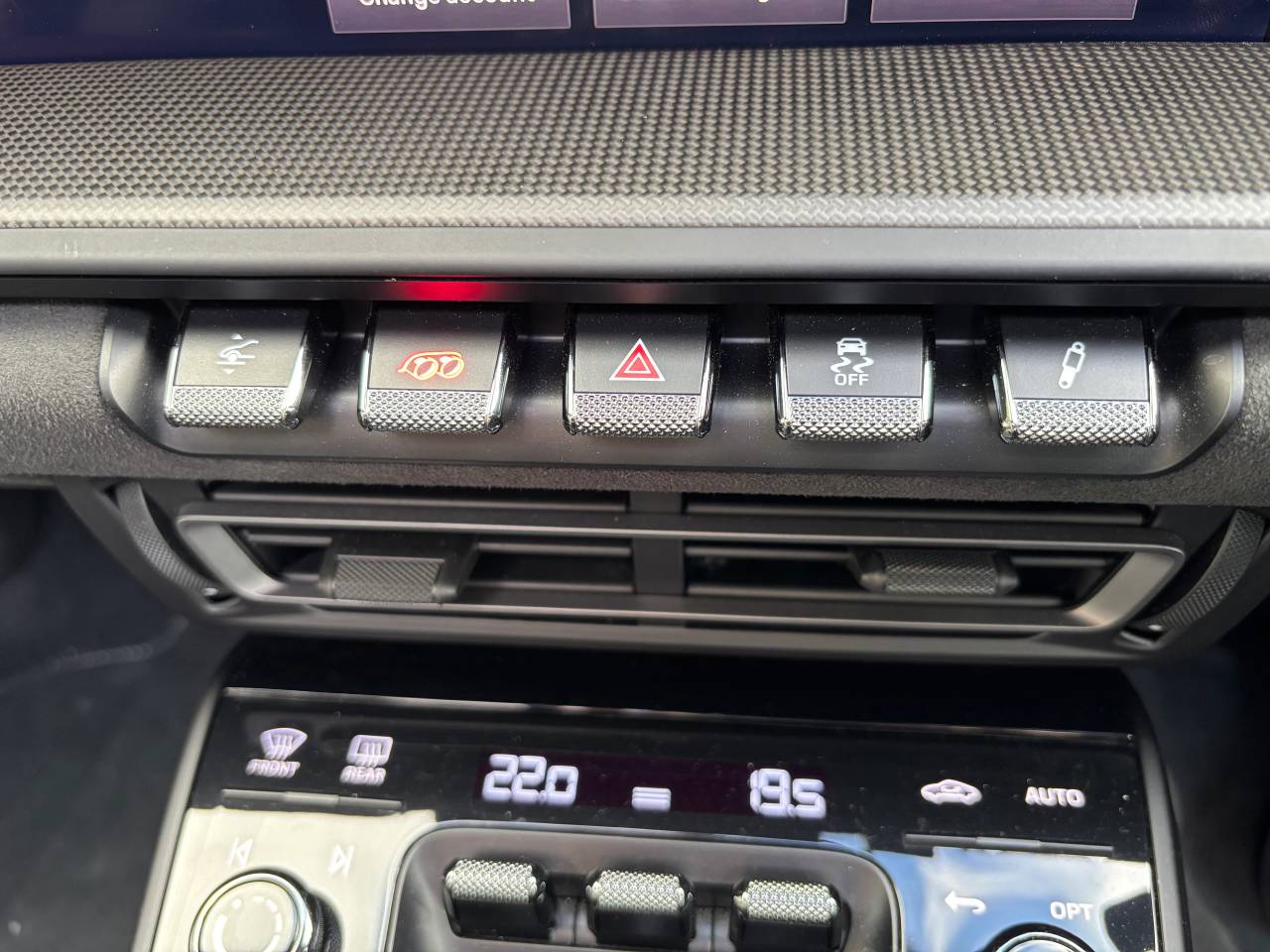 Used Porsche 911 2024 for sale - 76372401: Photo 31