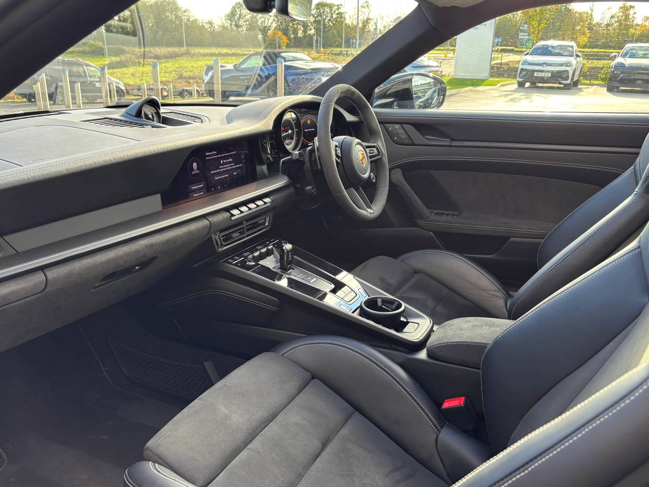 Used Porsche 911 2024 for sale - 76372401: Photo 38