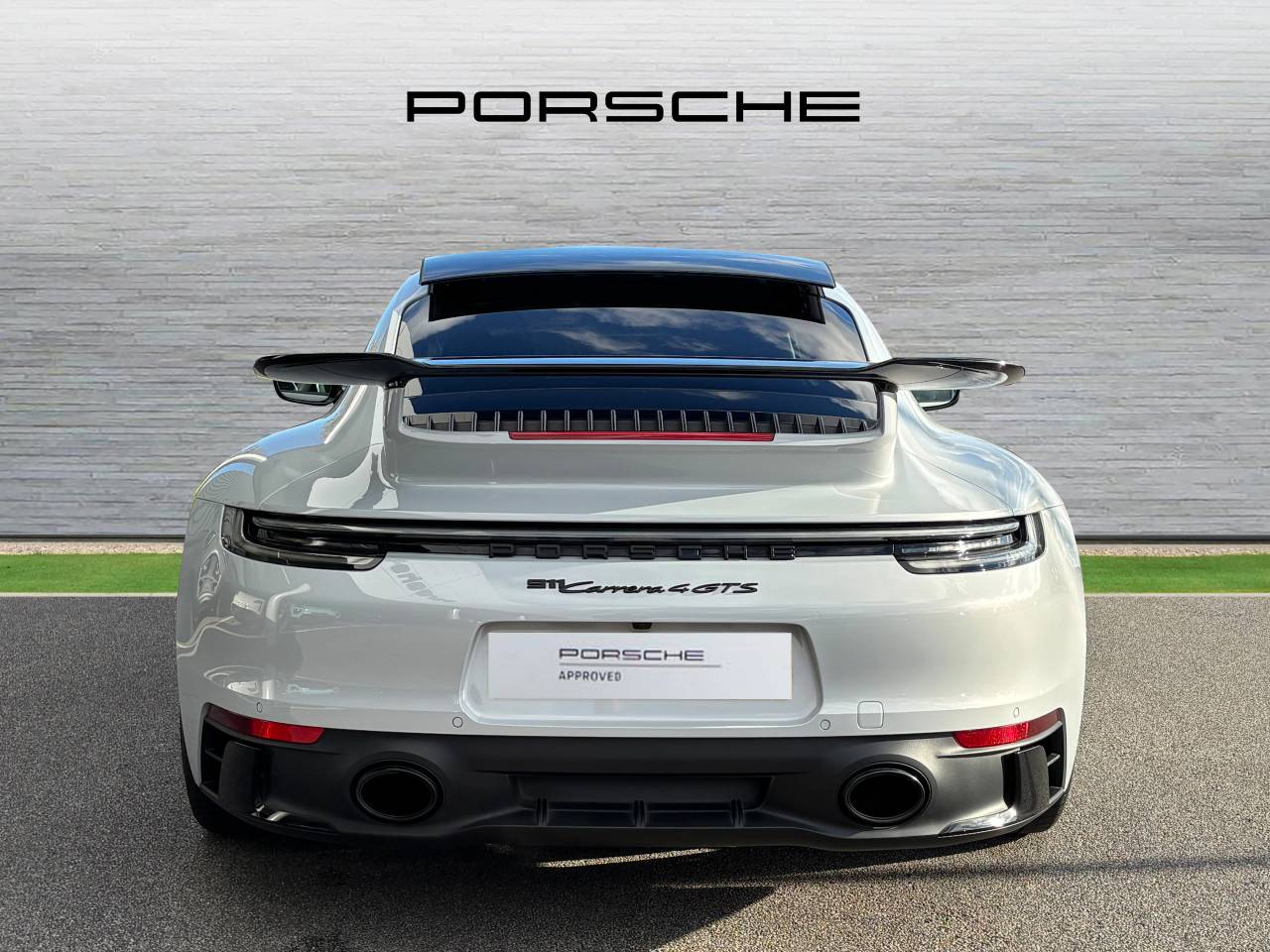 Used Porsche 911 2024 for sale - 76372401: Photo 44