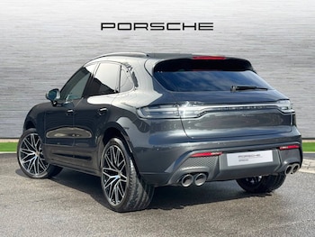 Used Porsche Macan 2023 for sale - 75814288: Photo