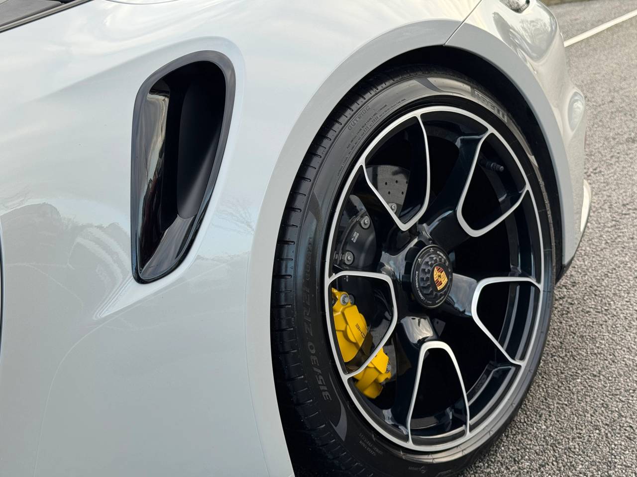 Used Porsche 911 2024 for sale - 77372462: Photo 11