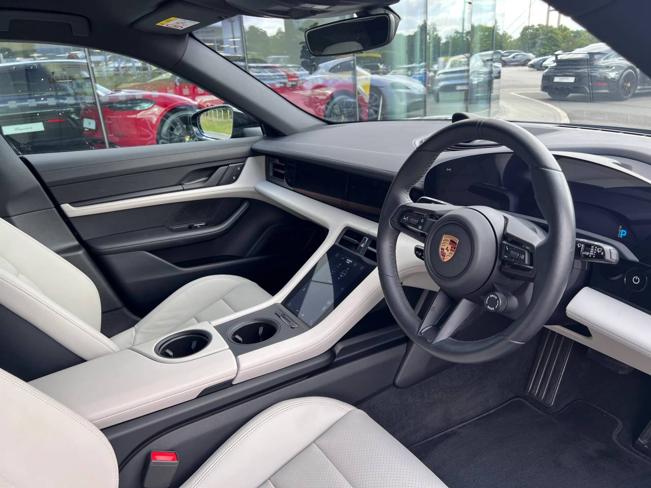 Used Porsche Taycan 2023 for sale - 76110623: Photo 35