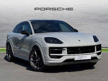 Used Porsche Cayenne 2025 for sale - 77177009: Photo