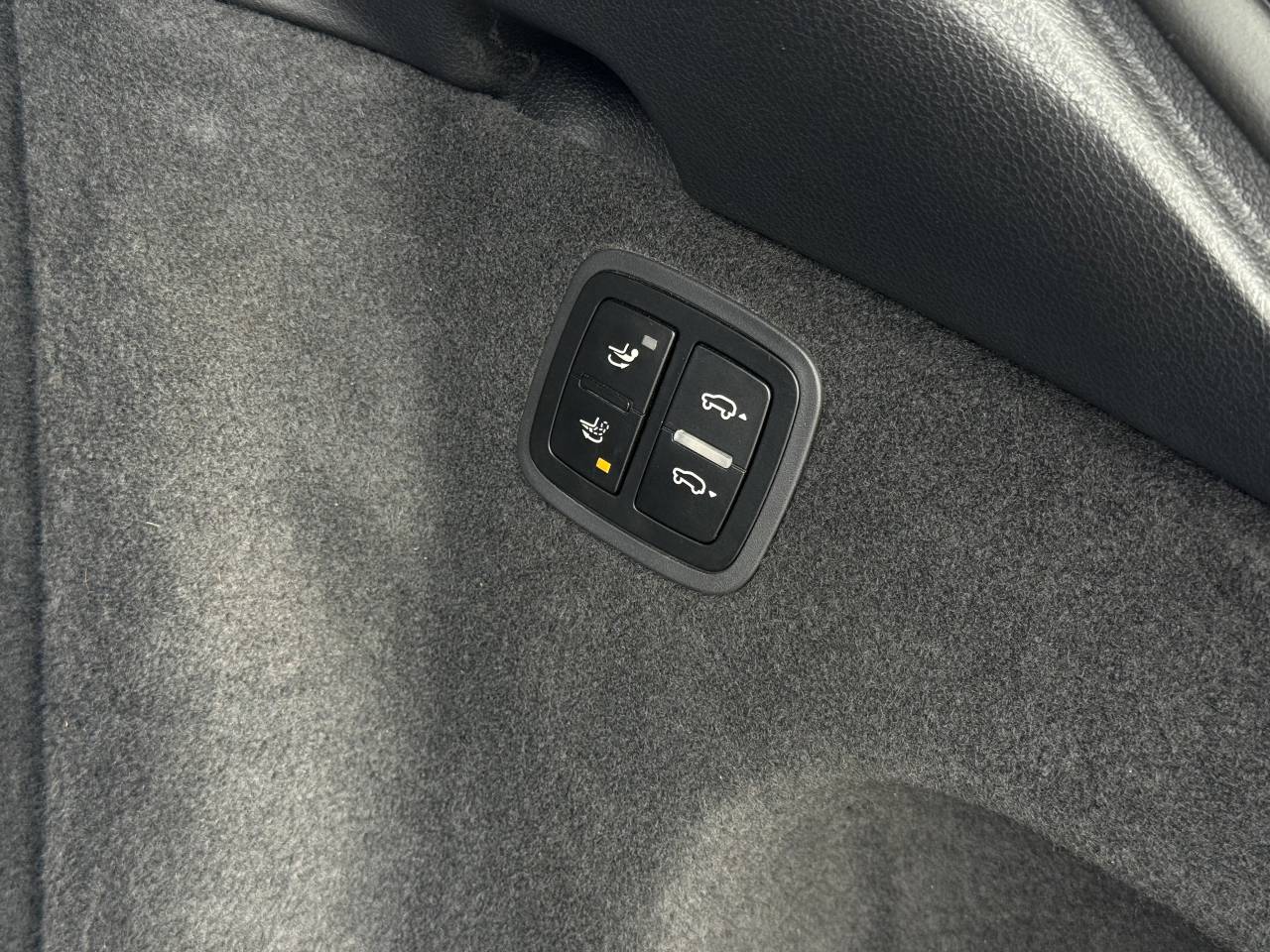 Used Porsche Macan 2022 for sale - 76110483: Photo 39