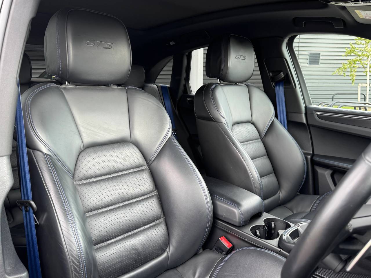 Used Porsche Macan 2022 for sale - 76110483: Photo 8