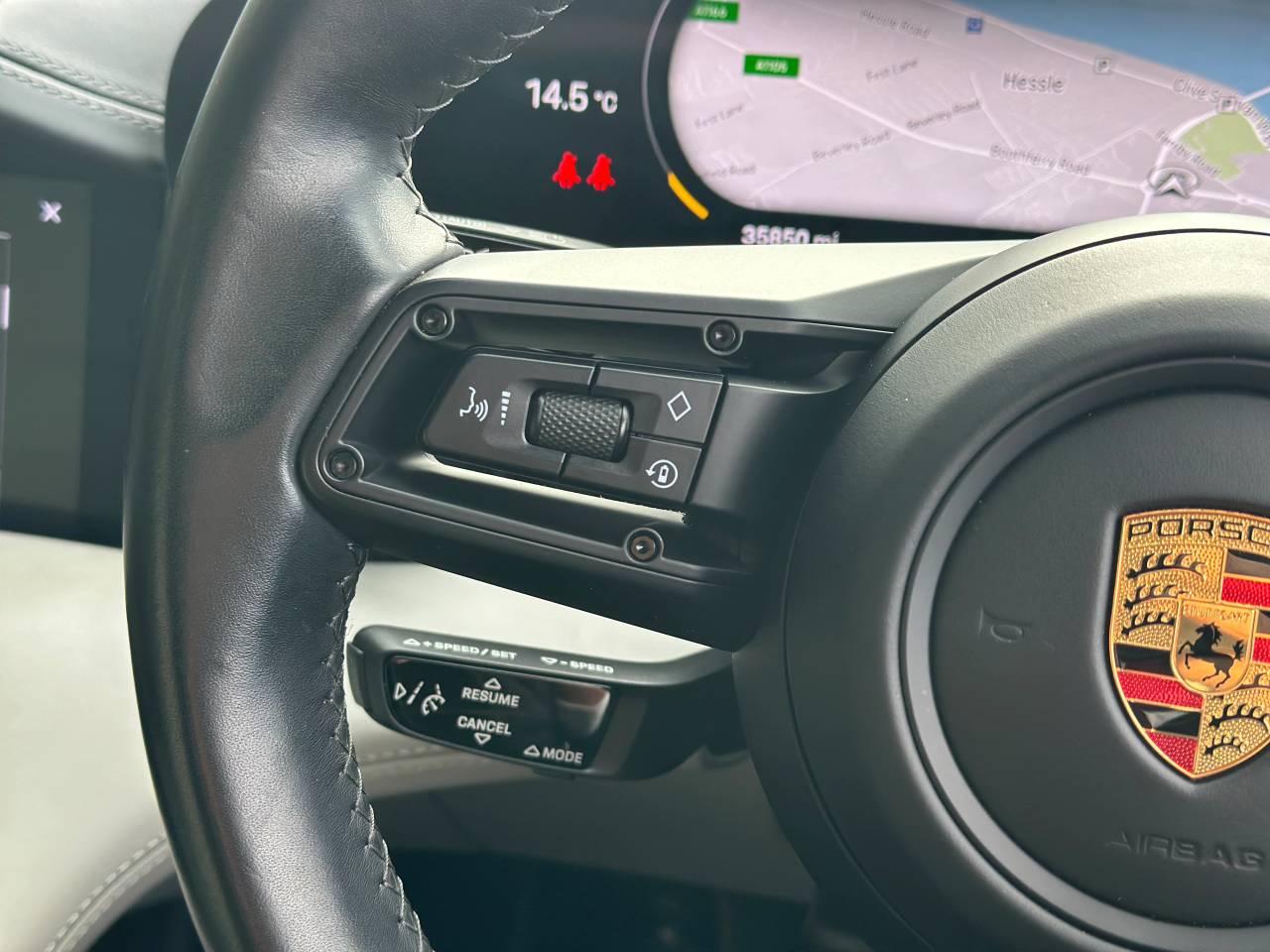 Used Porsche Taycan 2021 for sale - 76625089: Photo 30