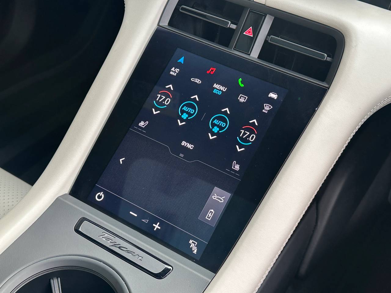 Used Porsche Taycan 2021 for sale - 76625089: Photo 36