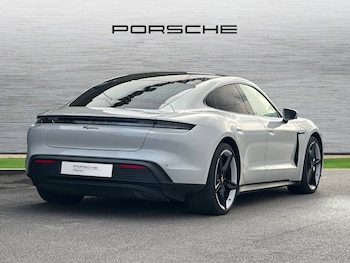 Used Porsche Taycan 2021 for sale - 76625089: Photo