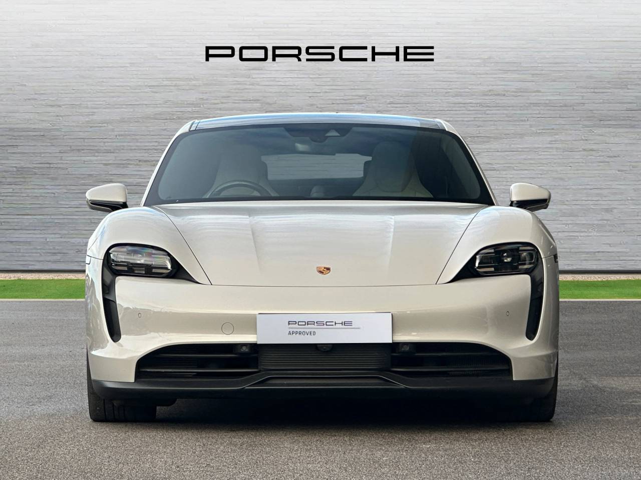 Used Porsche Taycan 2021 for sale - 76625089: Photo 6