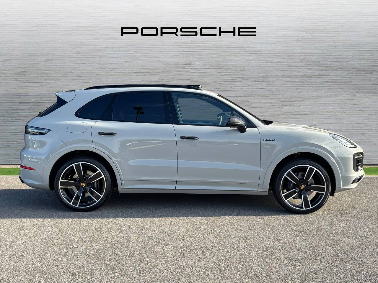 Used Porsche Cayenne 2022 for sale - 76248499: Photo 37