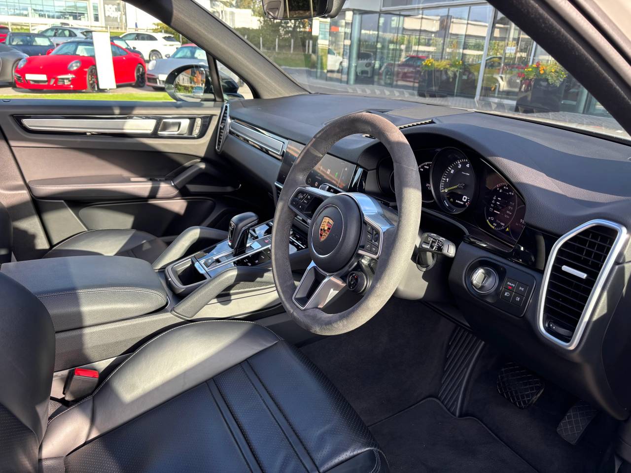 Used Porsche Cayenne 2022 for sale - 76248499: Photo 40