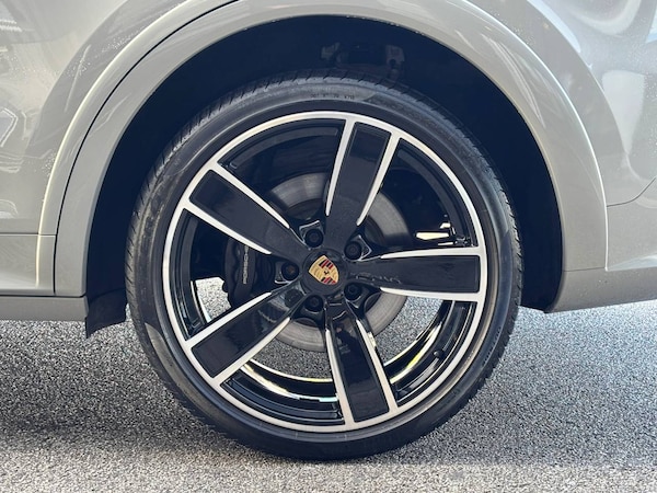 Used Porsche Cayenne 2022 for sale - 76248499: Photo 8