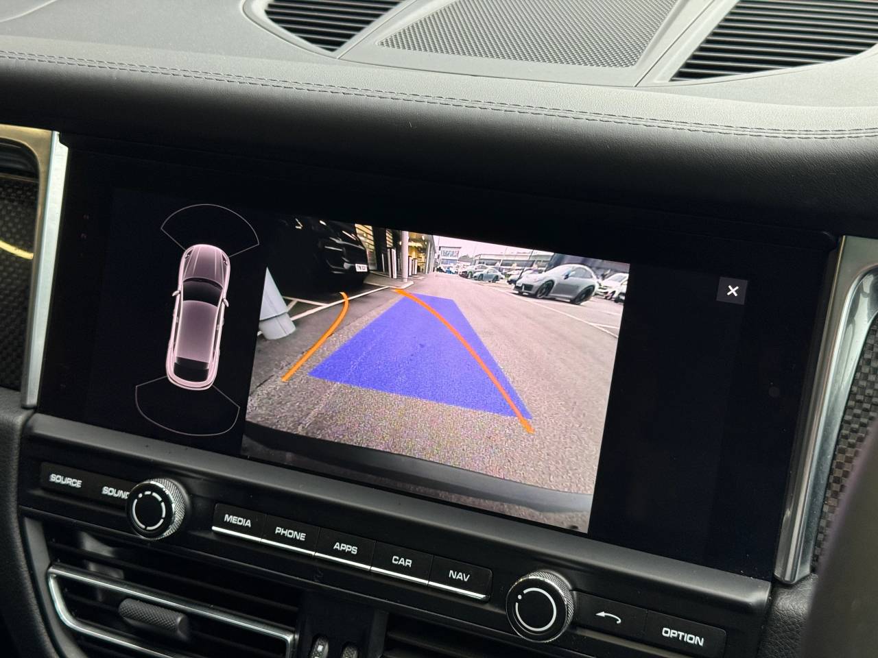 Used Porsche Macan 2021 for sale - 77388422: Photo 23