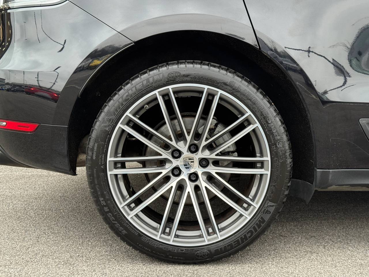 Used Porsche Macan 2021 for sale - 77388422: Photo 38