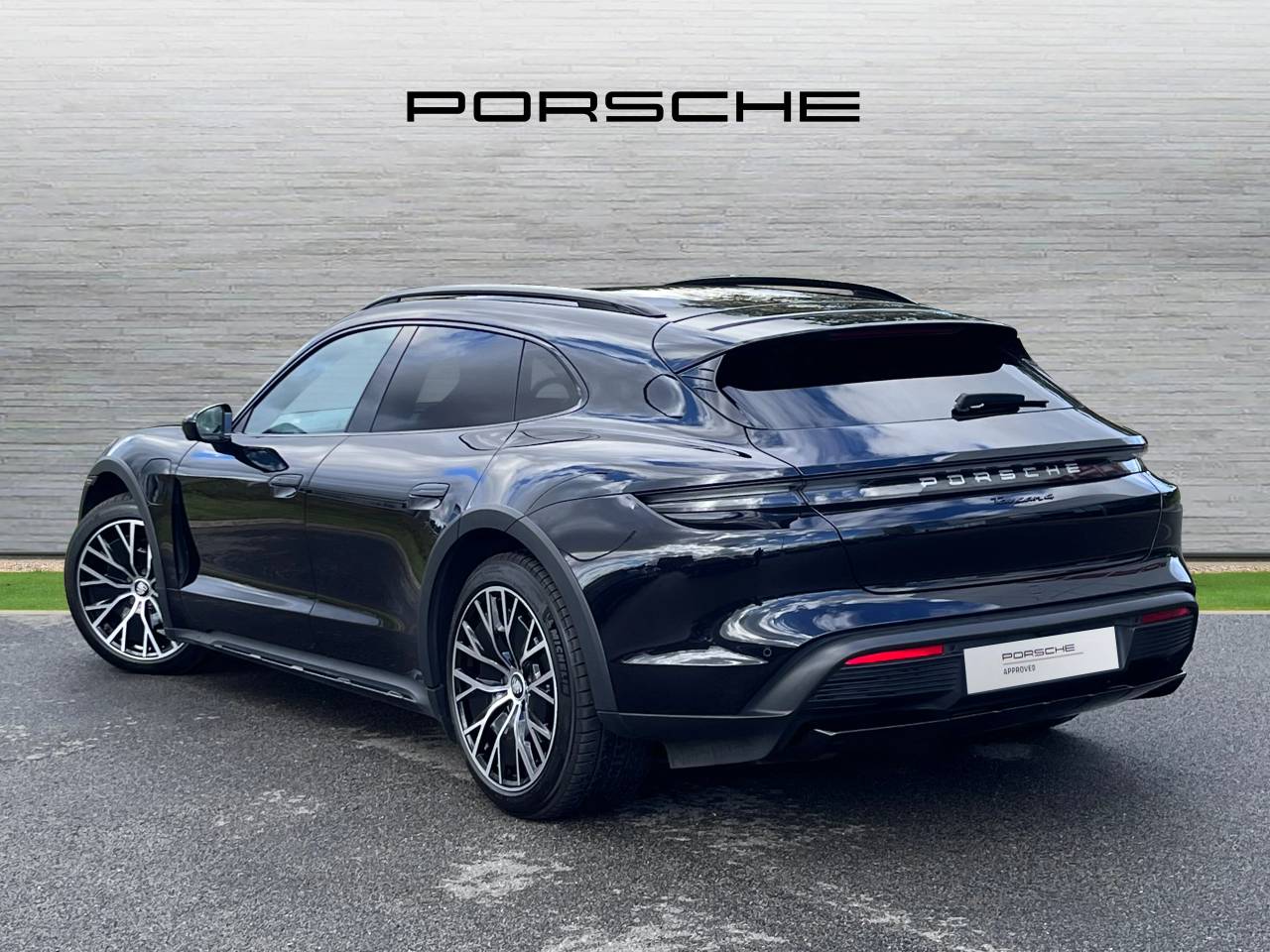 Used Porsche Taycan 2022 for sale - 76110465: Photo 28