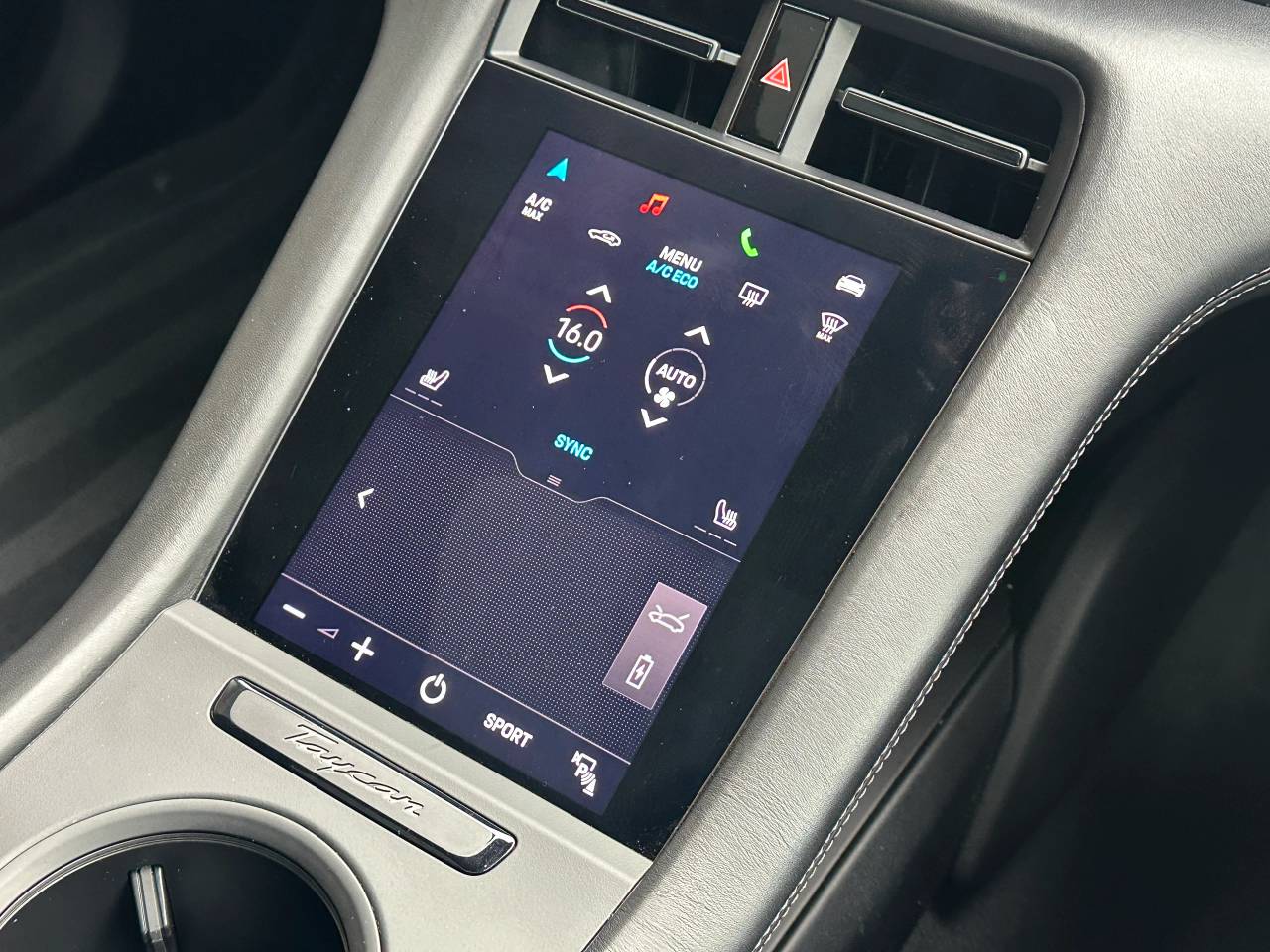 Used Porsche Taycan 2022 for sale - 76110465: Photo 47