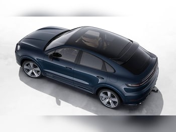 Used Porsche Cayenne 2024 for sale - 76937339: Photo